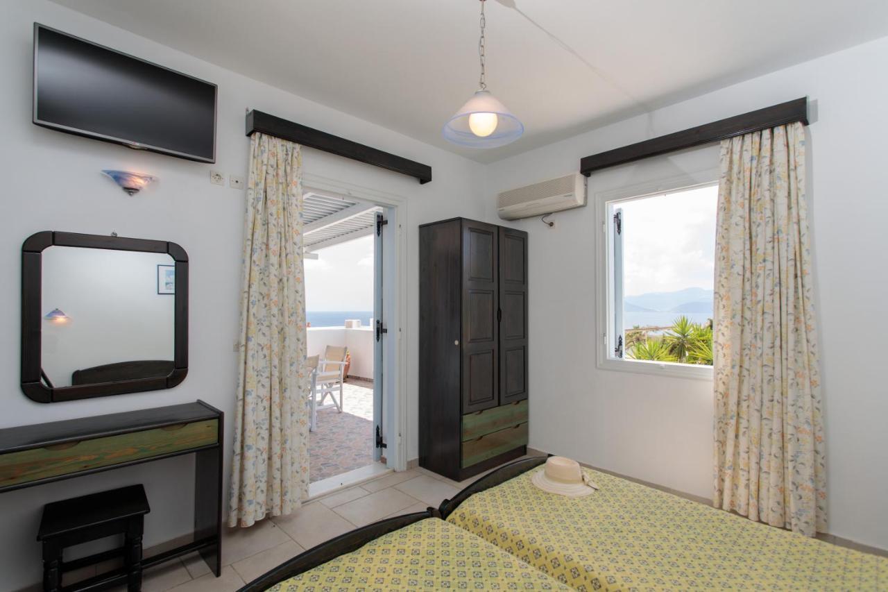 Sunrise Studios Stelida  Room photo